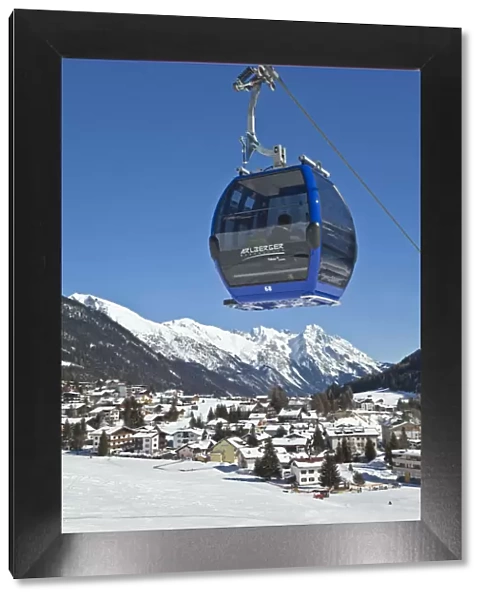 Austria, Tirol. St. Anton am Arlberg, Gondola over the lower resort slopes