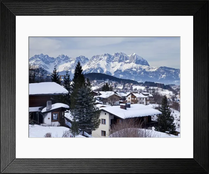 Framed Print : Kitzbuhel and the Wilder Kaiser mountain range, Tirol, Austria