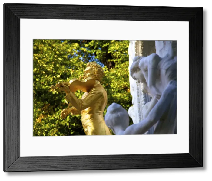 Framed Print : Statue of Johann Strauss, Stadtpark, Vienna, Austria, Central Europe Framed Print : Statue of Johann Strauss, Stadtpark, Vienna, Austria, Central Europe
