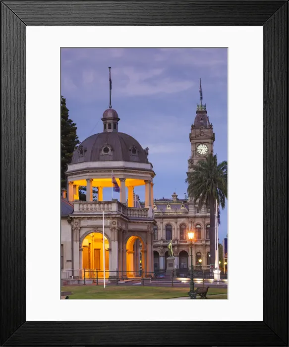 Framed Print : Australia, Victoria, VIC, Bendigo, Town Hall, dusk