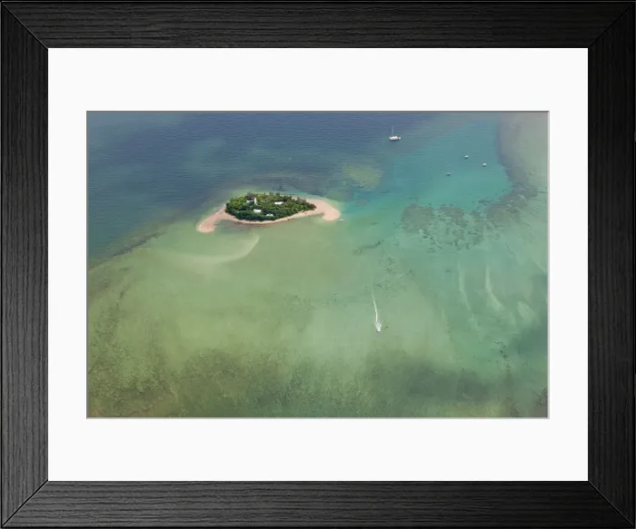 Framed Print : Lighthouse on Lowe Isles, Great Barrier, North Queensland, Australia Framed Print : Lighthouse on Lowe Isles, Great Barrier, North Queensland, Australia