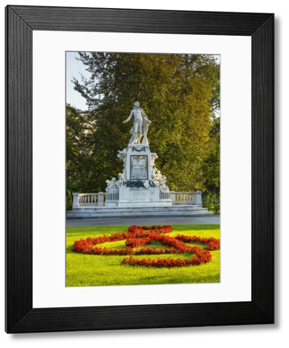 Framed Print : Mozart statue, Burggarten, Vienna, Austria Framed Print : Mozart statue, Burggarten, Vienna, Austria