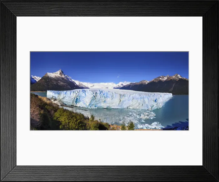Framed Print : Argentina, Patagonia, El Calafate, Perito Moreno Glacier Framed Print : Argentina, Patagonia, El Calafate, Perito Moreno Glacier
