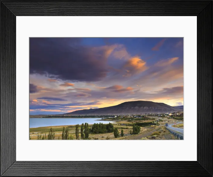 Framed Print : Argentina, Patagonia, El Calafate, Lago Argentino and El Calafate Town Framed Print : Argentina, Patagonia, El Calafate, Lago Argentino and El Calafate Town