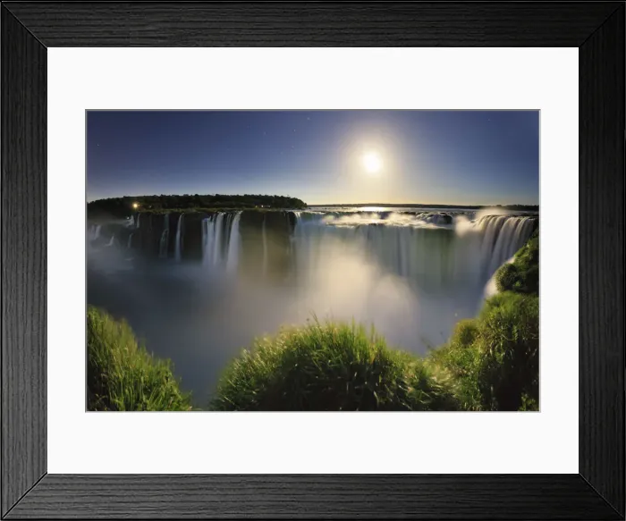 Framed Print : Argentina, Iguazu Falls National Park, (UNESCO Site), Devils Throat Framed Print : Argentina, Iguazu Falls National Park, (UNESCO Site), Devils Throat