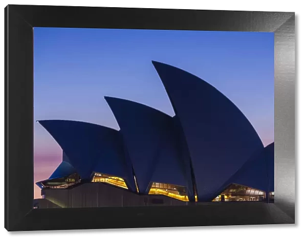 Australia, New South Wales, NSW, Sydney, Circular Quay, Sydney Opera House, dawn