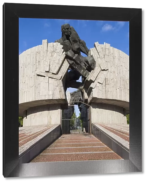 Bulgaria, Black Sea Coast, Burgas, Soviet-era Monument to the Resistance