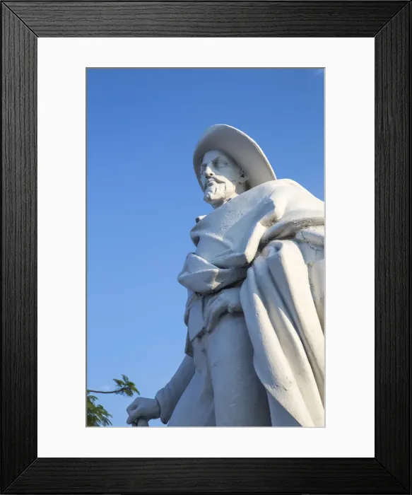 Framed Print : Caribbean, Bahamas, Providence Island, Nassau, Mount Fitzwilliam, Statue of Christopher Framed Print : Caribbean, Bahamas, Providence Island, Nassau, Mount Fitzwilliam, Statue of Christopher