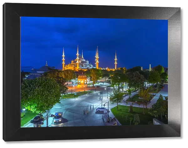 Turkey, Istanbul, Sultanahmet, The Blue Mosque (Sultan Ahmed Mosque or Sultan Ahmet