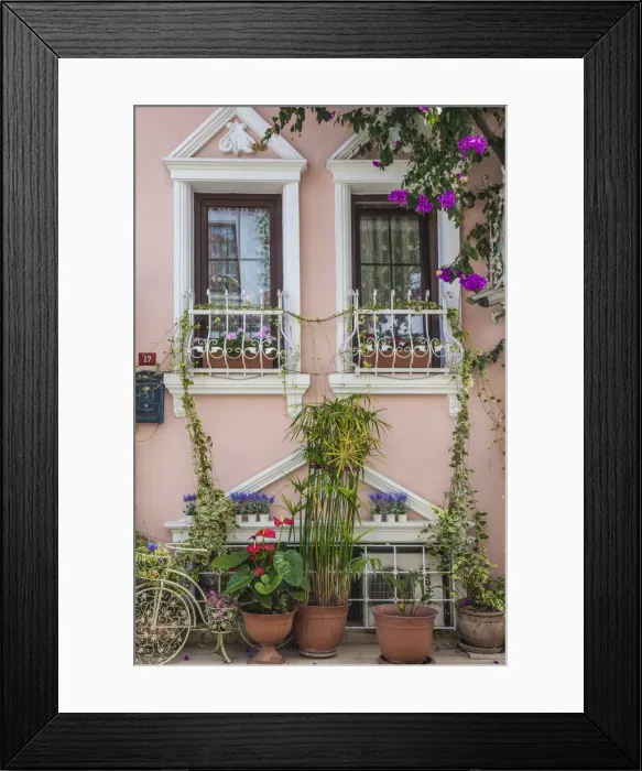 Framed Print : Turkey, Istanbul, Sultanahmet, Old houses Framed Print : Turkey, Istanbul, Sultanahmet, Old houses