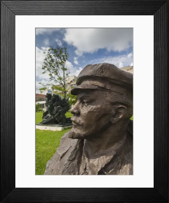 Framed Print : Bulgaria, Sofia, Sculpture Park of Socialist art, bust of Lenin, Lev Kerbel, 1963 Framed Print : Bulgaria, Sofia, Sculpture Park of Socialist art, bust of Lenin, Lev Kerbel, 1963