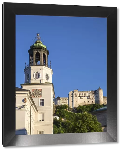Austria, Salzburg, Residenzplatz Glockenspiel (The Carillon (museum) with an iconic