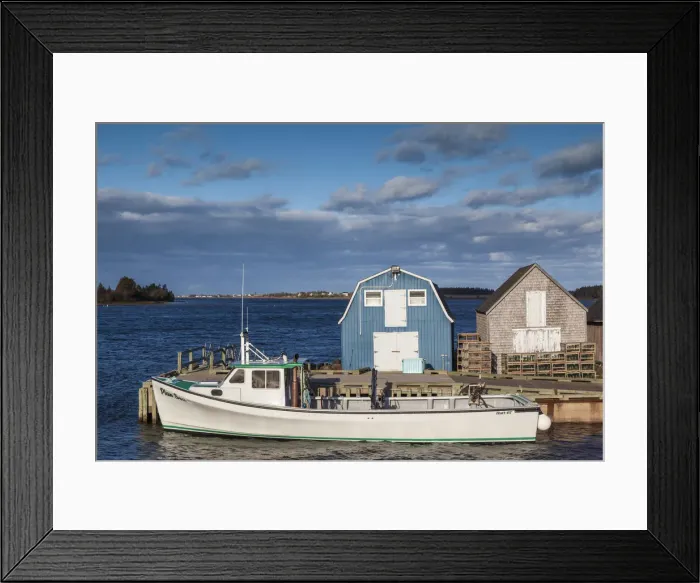 Framed Print : Canada, Prince Edward Island, New London, small fishing harbor