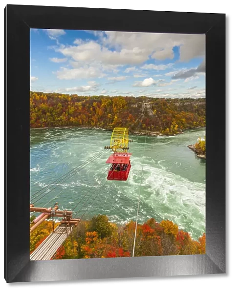 Canada, Ontario, Niagara Falls, Whirlpool Aero Car, tourist gondola above the Niagara