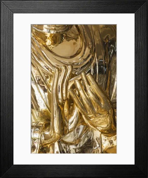 Framed Print : Myanmar (Burma), Yangon, Shwedagon Market, Shop Display of Bronze Buddha Statue Framed Print : Myanmar (Burma), Yangon, Shwedagon Market, Shop Display of Bronze Buddha Statue
