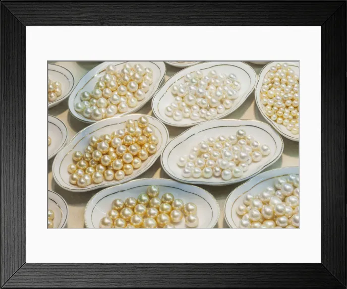 Framed Print : Myanmar (Burma), Yangon, Bogyoke Market, Pearl Shop Display Framed Print : Myanmar (Burma), Yangon, Bogyoke Market, Pearl Shop Display