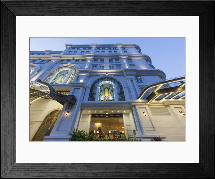 Framed Print : Vietnam, Ho Chi Minh City, Vincom Shopping Center Framed Print : Vietnam, Ho Chi Minh City, Vincom Shopping Center