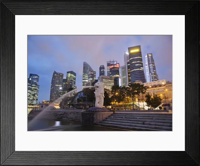 Framed Print : Singapore, Merlion Statue and City Skyline Framed Print : Singapore, Merlion Statue and City Skyline