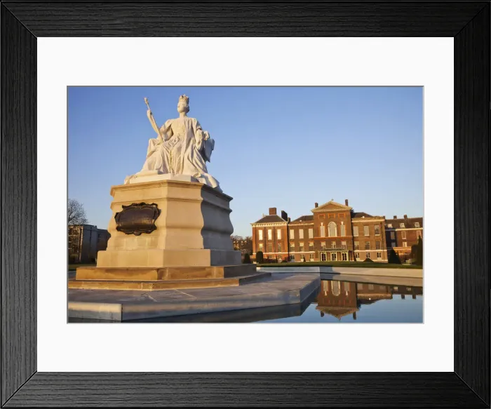 Framed Print : England, London, Kensington, Queen Victoria Statue and Kensington Palace Framed Print : England, London, Kensington, Queen Victoria Statue and Kensington Palace