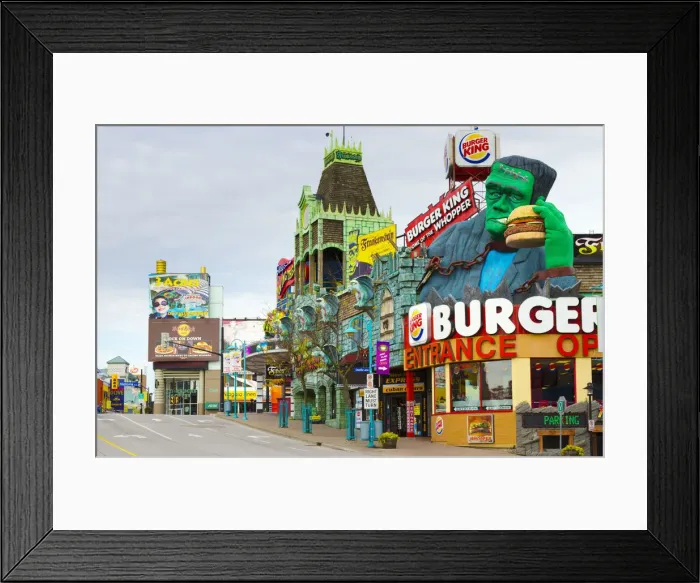 Framed Print : Canada, Ontario, Niagara Falls Framed Print : Canada, Ontario, Niagara Falls