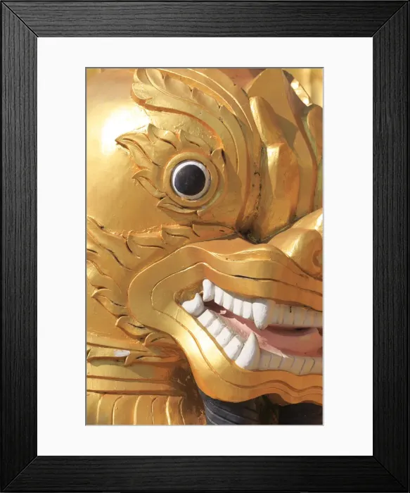 Framed Print : Myanmar (Burma), Yangon (Rangoon), Shwedagon Paya (Pagoda) Framed Print : Myanmar (Burma), Yangon (Rangoon), Shwedagon Paya (Pagoda)