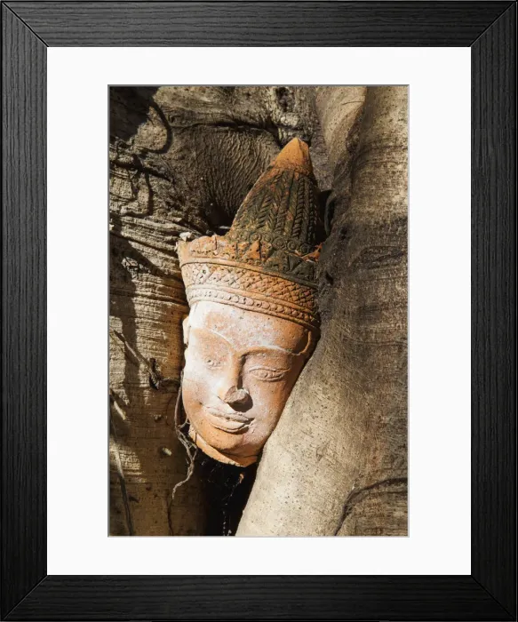 Framed Print : Thailand, Chiang Mai, Baan Phor Liang Meuns Terracotta Arts, Buddha Head Framed Print : Thailand, Chiang Mai, Baan Phor Liang Meuns Terracotta Arts, Buddha Head