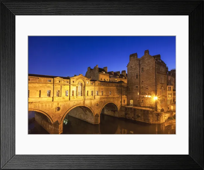 Framed Print : England, Somerset, Bath, Pulteney Bridge and River Avon Framed Print : England, Somerset, Bath, Pulteney Bridge and River Avon
