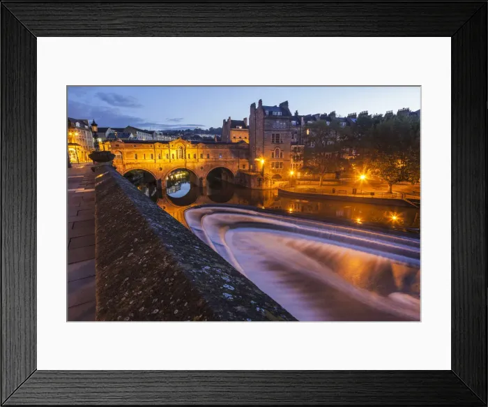 Framed Print : England, Somerset, Bath, Pulteney Bridge and River Avon Framed Print : England, Somerset, Bath, Pulteney Bridge and River Avon