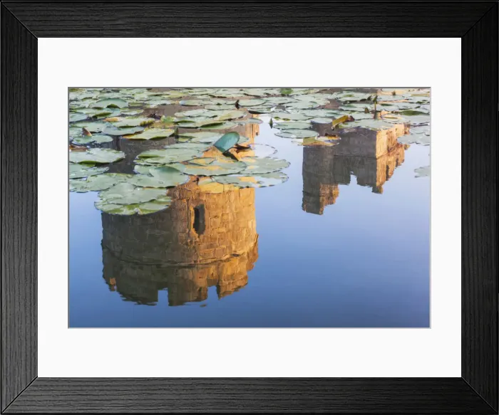 Framed Print : England, East Sussex, Bodiam Castle Framed Print : England, East Sussex, Bodiam Castle