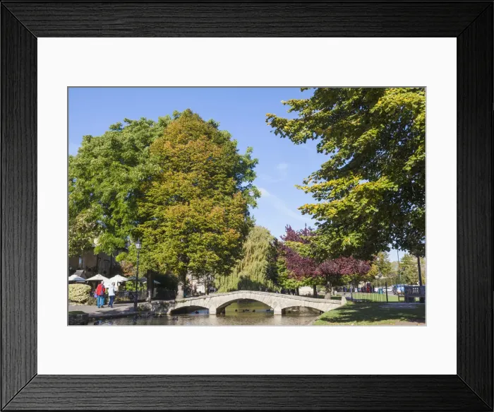Framed Print : England, Gloucestershire, Cotswolds, Bourton-on-the-Water