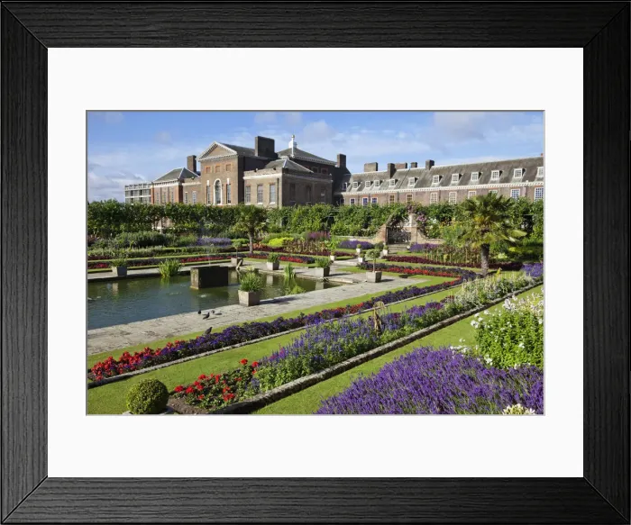 Framed Print : England, London, Kensington, Kensington Gardens, Kensington Palace, The Sunken Garden Framed Print : England, London, Kensington, Kensington Gardens, Kensington Palace, The Sunken Garden