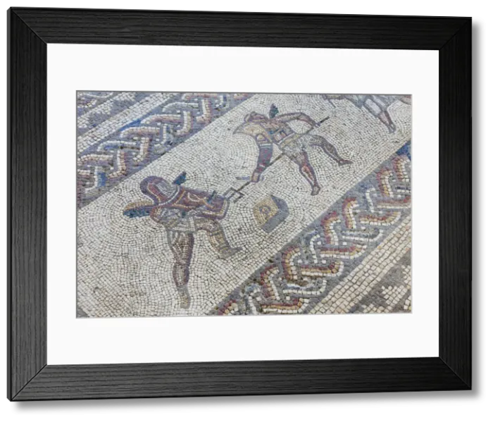 Framed Print : England, West Sussex, Bignor, Bignor Roman Villa, The Venus Room, Mosaic depicting Framed Print : England, West Sussex, Bignor, Bignor Roman Villa, The Venus Room, Mosaic depicting