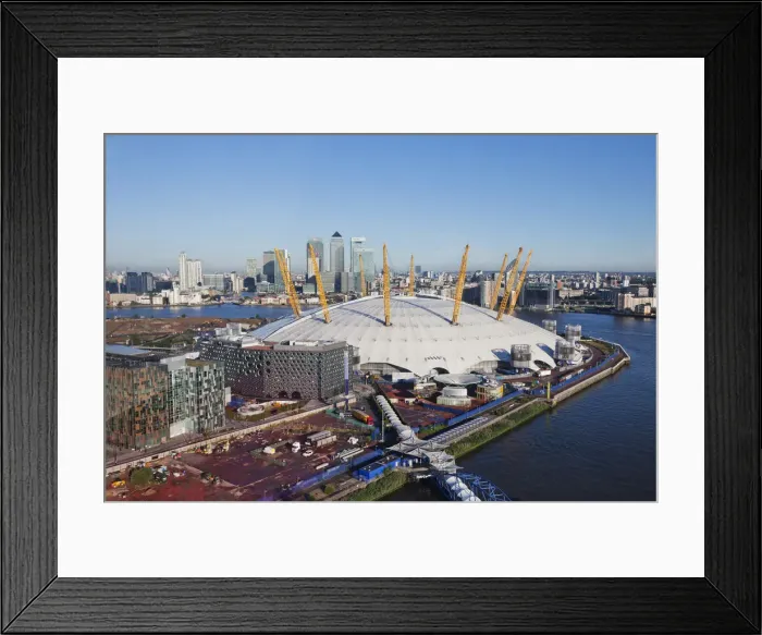 Framed Print : England, London, O2 Arena and Docklands Skyline Framed Print : England, London, O2 Arena and Docklands Skyline