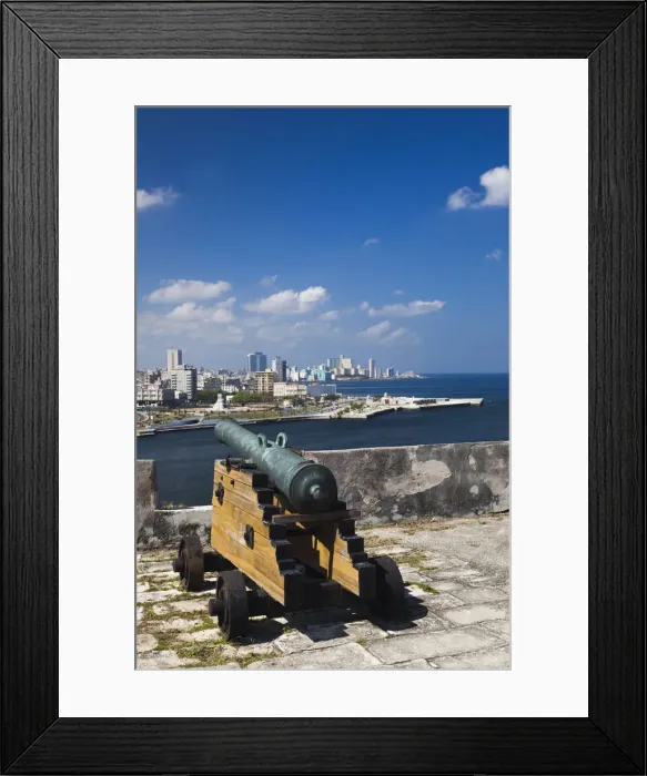 Framed Print : Cuba, Havana, Fortaleza de San Carlos de la Cabana fortress Framed Print : Cuba, Havana, Fortaleza de San Carlos de la Cabana fortress