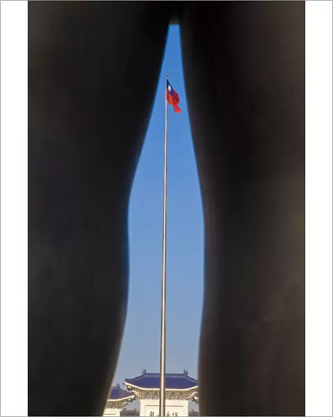 Taiwan, Taipei, Looking through legs of Li Chen Sculpture at Greatness of Sprit Premier