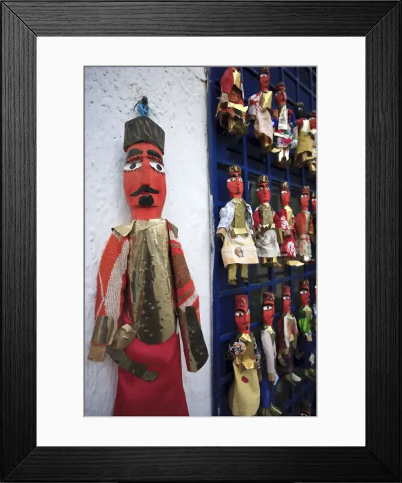 Framed Print : Africa, Tunisia, Hammamet, the Medina, local souvenirs Framed Print : Africa, Tunisia, Hammamet, the Medina, local souvenirs