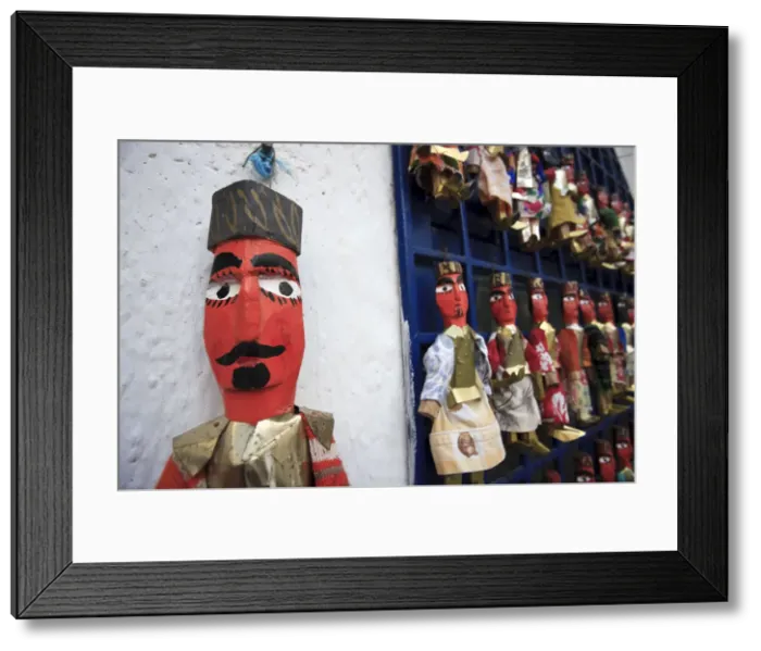 Framed Print : Africa, Tunisia, Hammamet, the Medina, local souvenirs Framed Print : Africa, Tunisia, Hammamet, the Medina, local souvenirs
