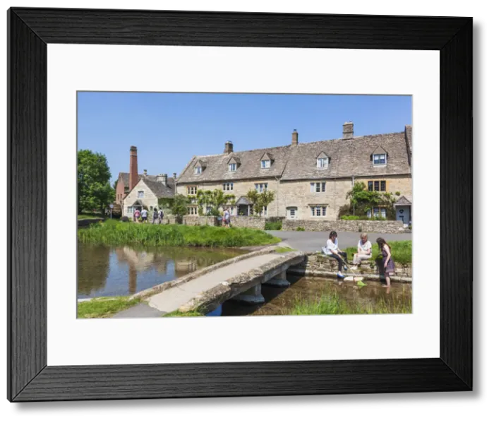 Framed Print : England, Gloucestershire, Cotswolds, Lower Slaughter Framed Print : England, Gloucestershire, Cotswolds, Lower Slaughter