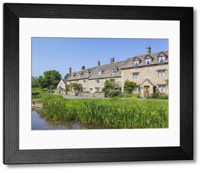 Framed Print : England, Gloucestershire, Cotswolds, Lower Slaughter Framed Print : England, Gloucestershire, Cotswolds, Lower Slaughter