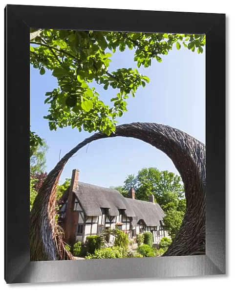 England, Warwickshire, Cotswolds, Stratford-Upon-Avon, Anne Hathaways Cottage