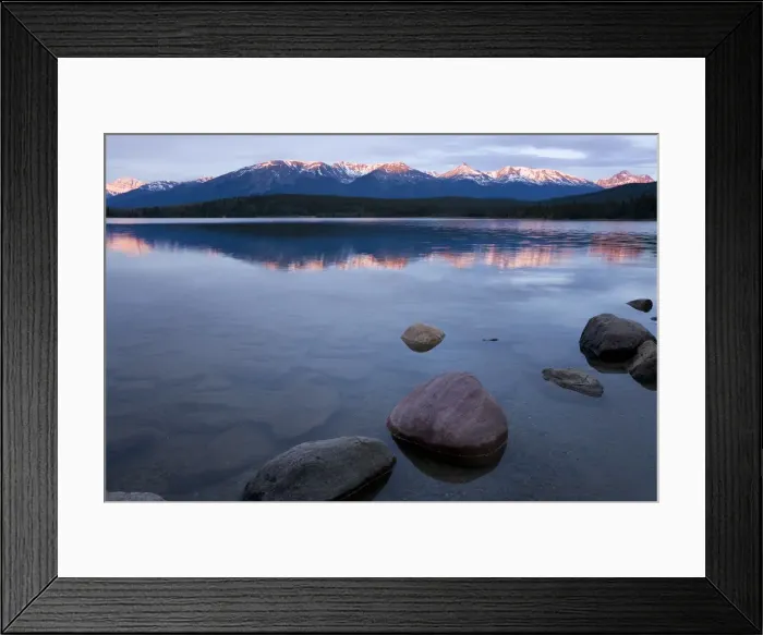 Framed Print : Pyramid Lake, Jasper National park, Alberta, Canada Framed Print : Pyramid Lake, Jasper National park, Alberta, Canada