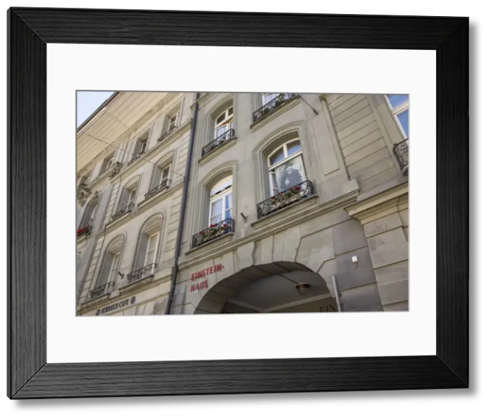 Framed Print : Einstein-Haus (apartment where Einstein lived 1903-1905), Kramgasse, Bern (Berne) Framed Print : Einstein-Haus (apartment where Einstein lived 1903-1905), Kramgasse, Bern (Berne)