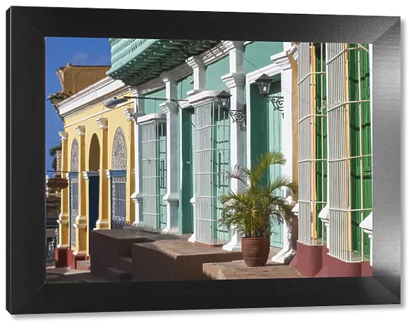 Cuba, Trinidad, Colourful street in historical center