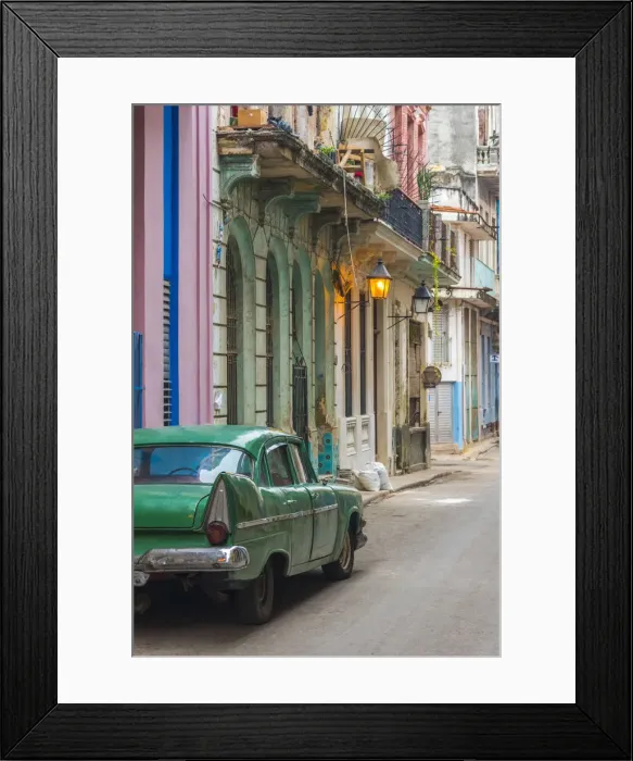 Framed Print : Cuba, Havana, La Habana Vieja Framed Print : Cuba, Havana, La Habana Vieja