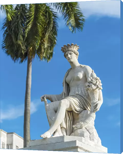 Cuba, Havana, La Habana Vieja, Fuente de la India or India Fountain