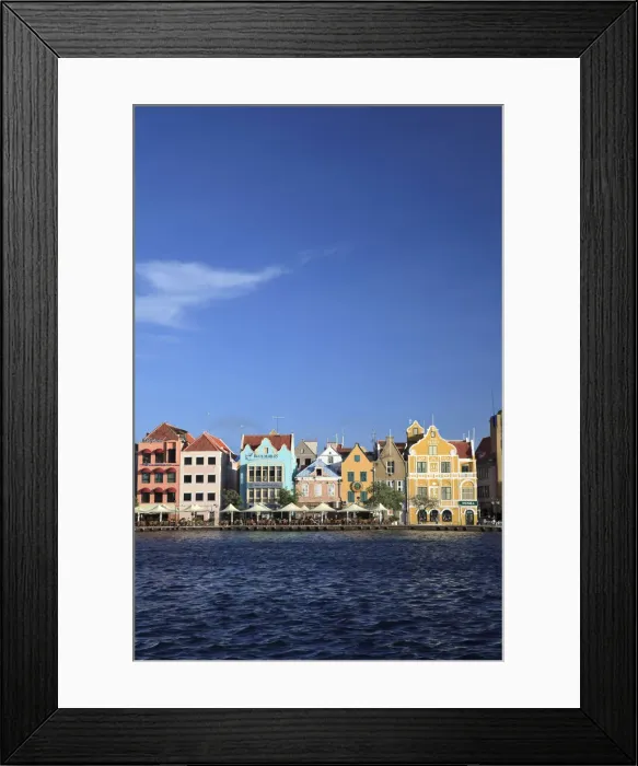 Framed Print : Caribbean, Netherland Antilles, Curacao, Willemstad (UNESCO World Heritage site), Punda Framed Print : Caribbean, Netherland Antilles, Curacao, Willemstad (UNESCO World Heritage site), Punda