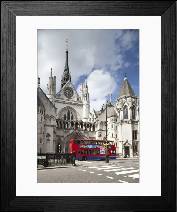 Framed Print : Royal Courts of Justice, London, England Framed Print : Royal Courts of Justice, London, England