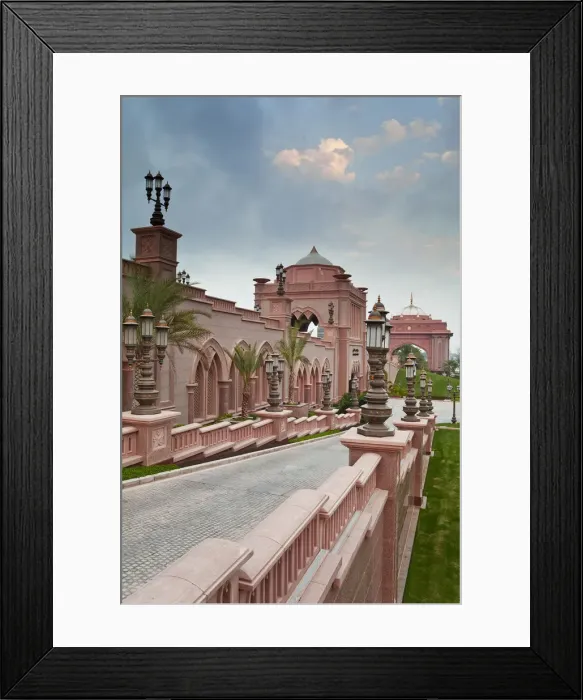 Framed Print : United Arab Emirates (UAE), Abu Dhabi, Emirates Palace Hotel, VIP entrance Framed Print : United Arab Emirates (UAE), Abu Dhabi, Emirates Palace Hotel, VIP entrance