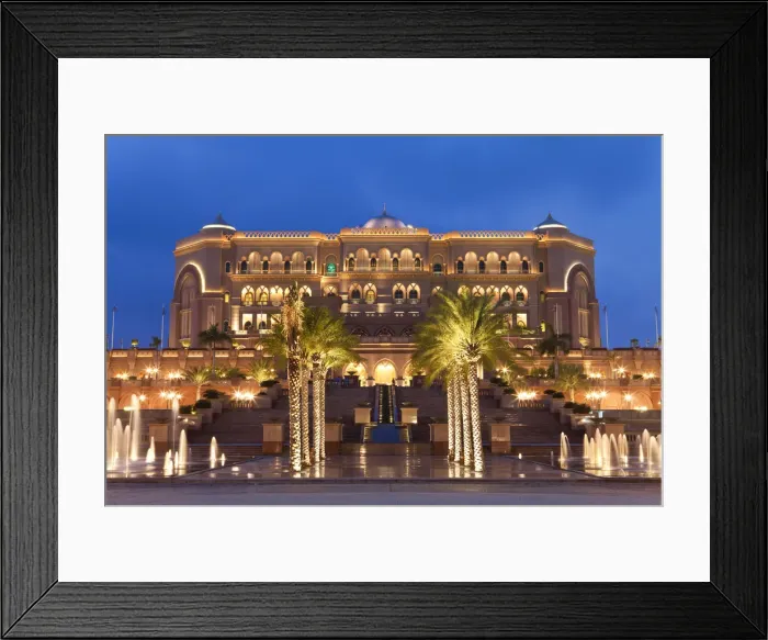 Framed Print : United Arab Emirates (UAE), Abu Dhabi, Emirates Palace Hotel, fountains Framed Print : United Arab Emirates (UAE), Abu Dhabi, Emirates Palace Hotel, fountains