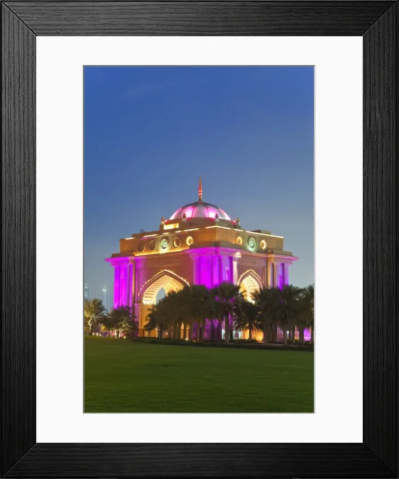 Framed Print : V. I. P Entrance gateway to the Emirates Palace Hotel, Abu Dhabi, UAE Framed Print : V. I. P Entrance gateway to the Emirates Palace Hotel, Abu Dhabi, UAE